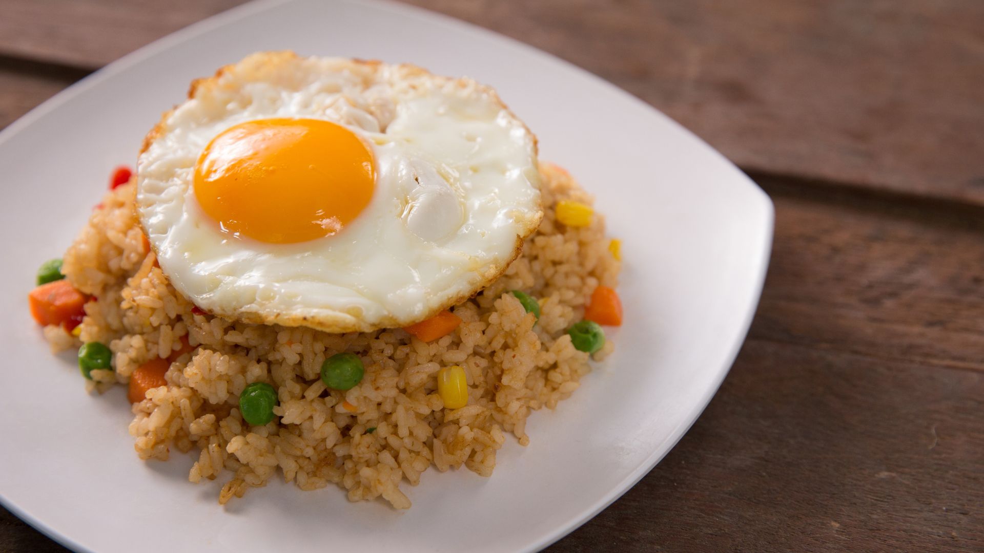 How To Make Fried Rice With Fresh Rice?